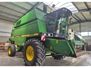 Зерноуборочный комбайн JOHN DEERE 2066