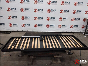 Кабина и интерьер для Грузовиков Iveco Occ bed Iveco: фото 2 Кабина и интерьер для Грузовиков Iveco Occ bed Iveco: фото 2