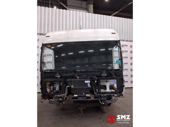 Кабина и интерьер MAN TGX