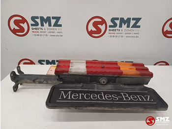 Задний фонарь MERCEDES-BENZ