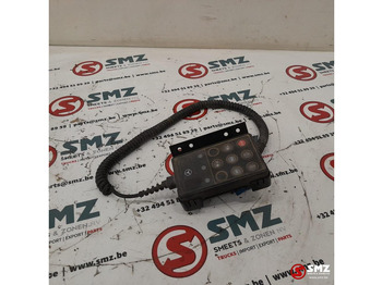 : фото в шапке страницы