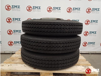 : фото в шапке страницы