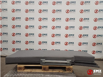 Кабина и интерьер RENAULT