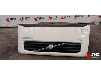 Решётка радиатора VOLVO