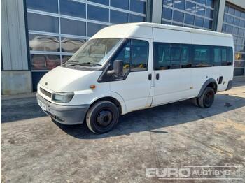 Микроавтобус, Пассажирский фургон 2006 Ford Transit: фото 1