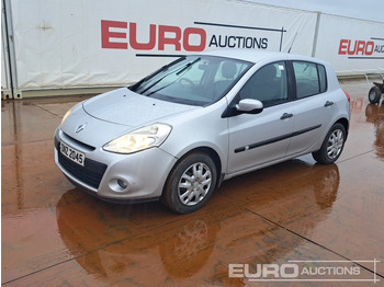 Легковой автомобиль RENAULT