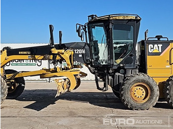 Грейдер CATERPILLAR 120