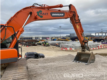 Гусеничный экскаватор 2013 Doosan DX225LC: фото 2