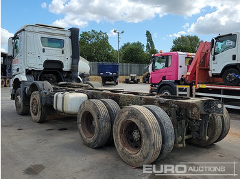 Грузовик-шасси 2014 Mercedes Arocs 3240: фото 3