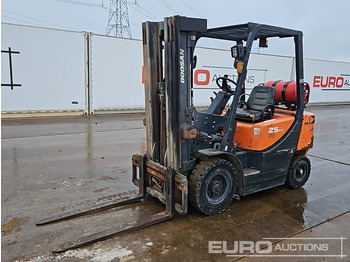 Вилочный погрузчик DOOSAN