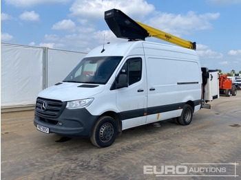 Грузовик с подъемником MERCEDES-BENZ Sprinter