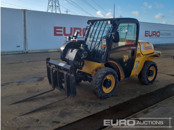 Телескопический погрузчик JCB