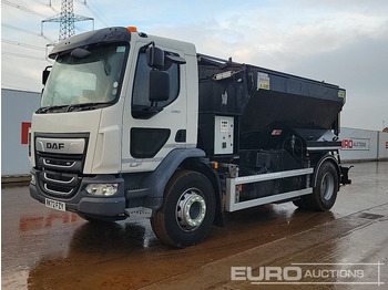 : фото в шапке страницы