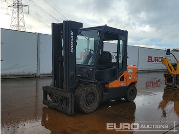 Вилочный погрузчик DOOSAN