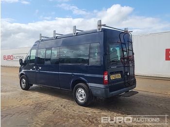 Лёгкий коммерческий автомобиль 2013 Ford Transit: фото 3