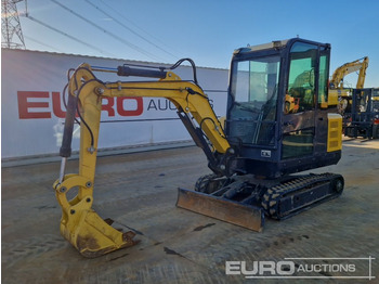 Мини-экскаватор