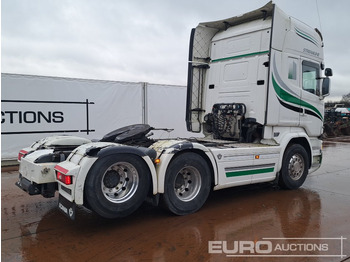 Тягач SCANIA R 580