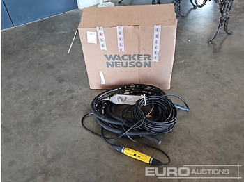 : фото в шапке страницы