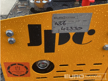 Мини-экскаватор JPC