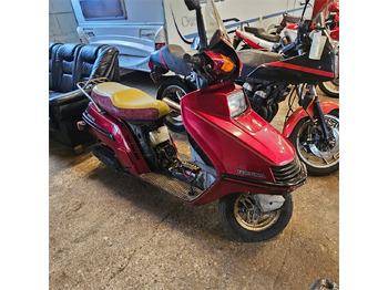 Мотоцикл HONDA