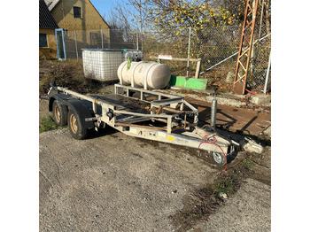 : фото в шапке страницы