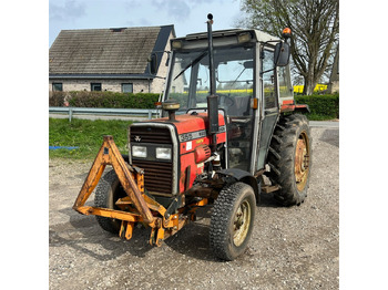 Трактор Massey Ferguson 355: фото 3