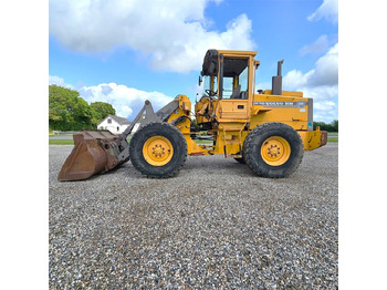 Колёсный погрузчик VOLVO L50C