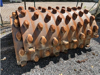 Навесное оборудование CATERPILLAR