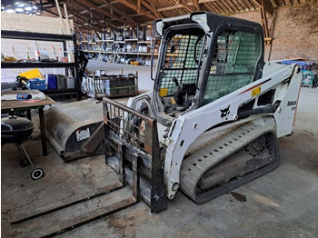 Гусеничный погрузчик BOBCAT T450
