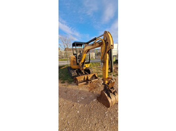 Гусеничный экскаватор CAT 302.7D CR: фото 3