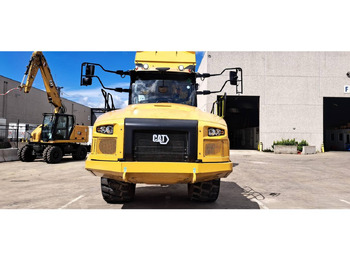 Сочленённый самосвал CAT 730: фото 3 Сочленённый самосвал CAT 730: фото 3