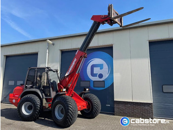 Колёсный погрузчик MANITOU