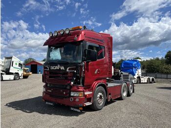 Тягач SCANIA R 560