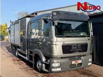 Грузовик с закрытым кузовом MAN TGL 8.180