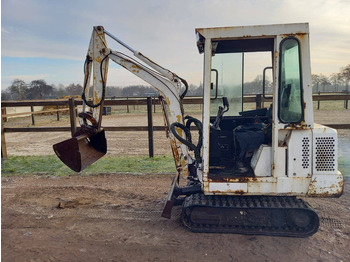 Мини-экскаватор BOBCAT