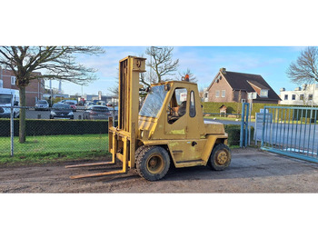 Дизельный погрузчик CATERPILLAR