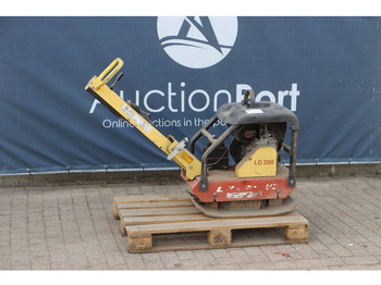 Виброплита DYNAPAC