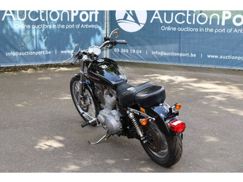 Мотоцикл Harley-Davidson Sportster XL883: фото 4 Мотоцикл Harley-Davidson Sportster XL883: фото 4