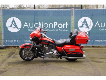 Мотоцикл Harley-Davidson Ultra Glide CVO: фото 2