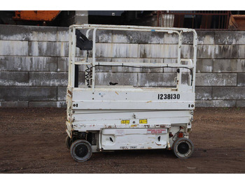 Ножничный подъемник JLG