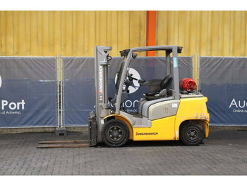 Газовый погрузчик JUNGHEINRICH TFG 425