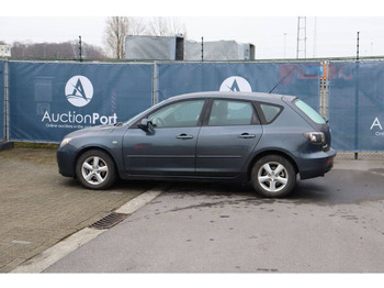 Седан Mazda 3: фото 3 Седан Mazda 3: фото 3