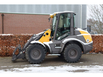 Колёсный погрузчик MECALAC