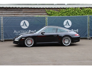 Легковой автомобиль PORSCHE