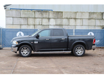 Легковой автомобиль