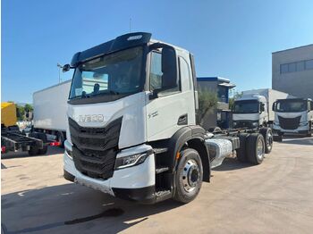 Грузовик-шасси IVECO S-WAY