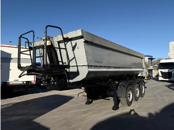 Самосвальный полуприцеп KÖGEL SKM24