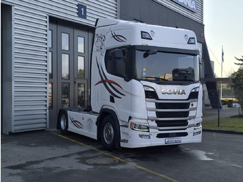 Тягач SCANIA R 450