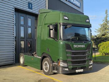 Тягач SCANIA R 460