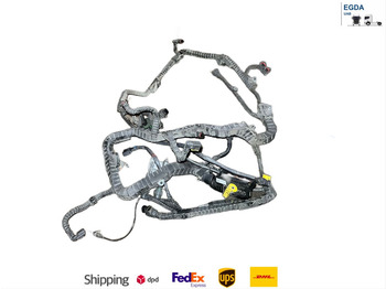 : фото в шапке страницы